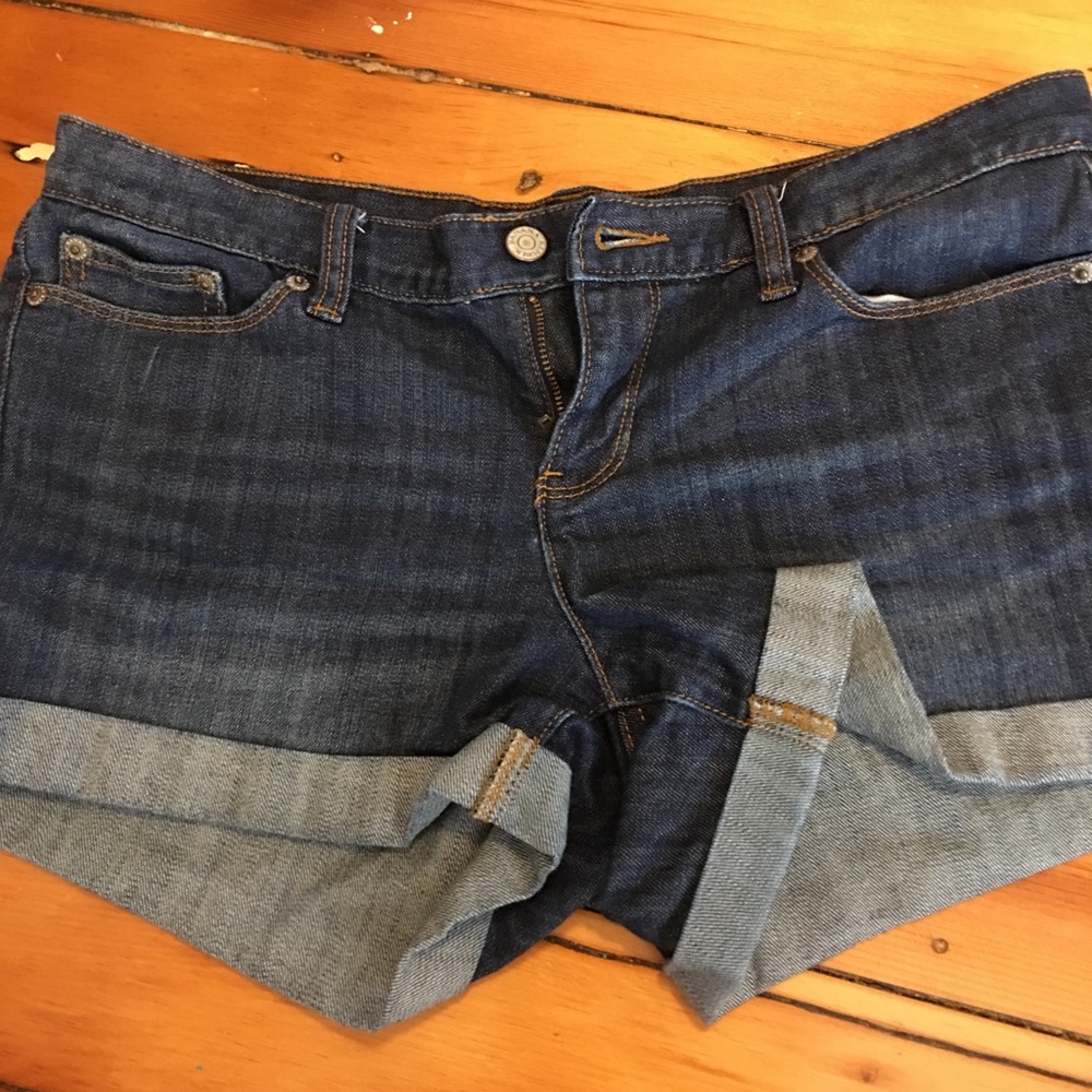 Banana jean shorts!